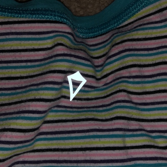 ivivva shirt - Picture 4 of 4